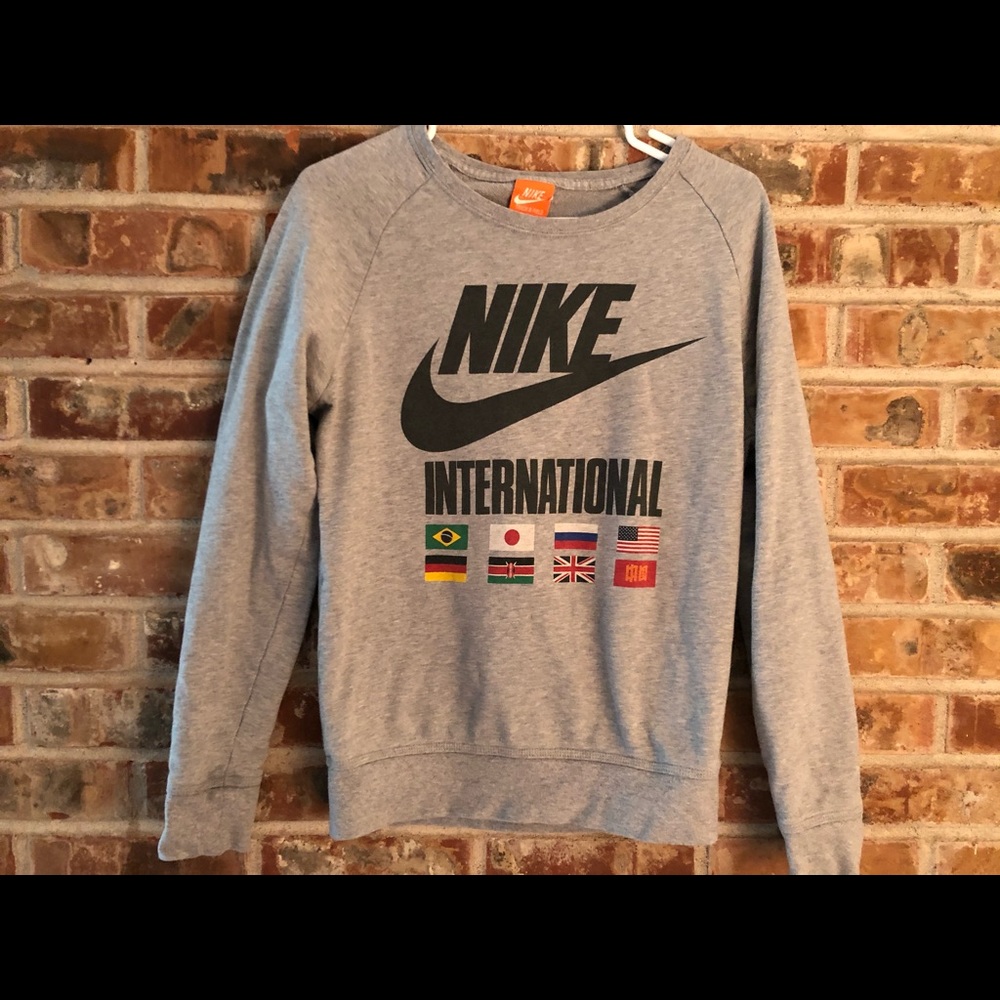 Nike crewneck sweatshirt